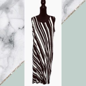 Travel Elements Maxi Dress